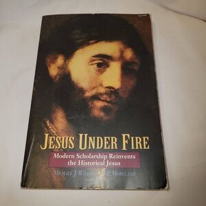 Jesus Under Fire (1995) Paperback  Wilkins, Moreland  Zondervan Book Christian